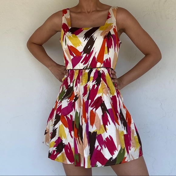 Dresses & Skirts - Cute dress